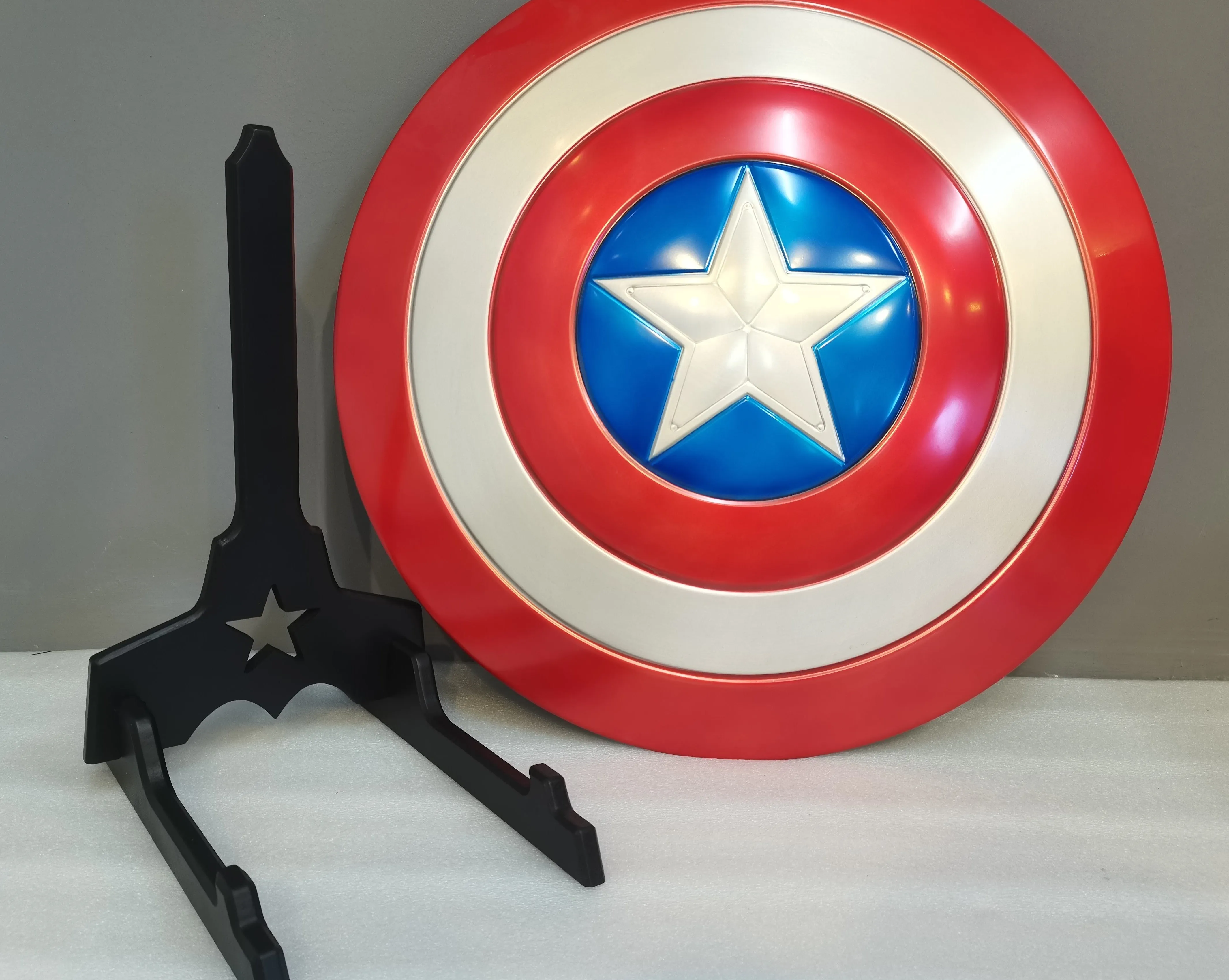 Captain America Shield Metal Made 1:1 Stand Included