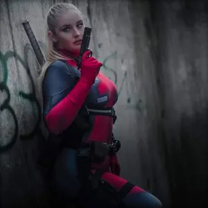 LADY DEADPOOL bodysuit